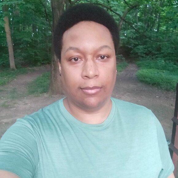 Meet your Posher, Dwayne - Picture 3 of 3